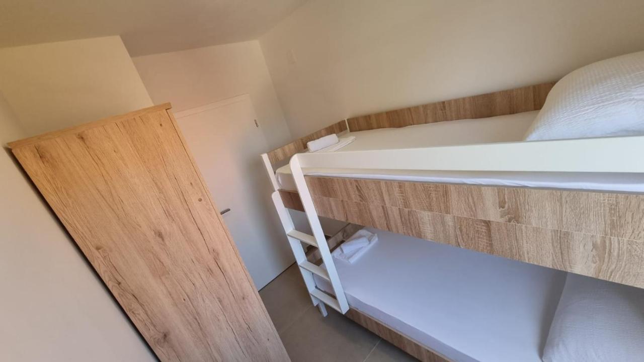 Kings Landing Apartment Novalja Luaran gambar