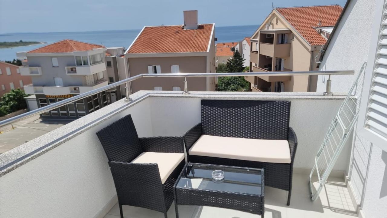 Kings Landing Apartment Novalja Luaran gambar