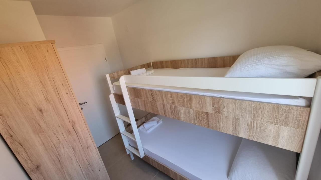 Kings Landing Apartment Novalja Luaran gambar