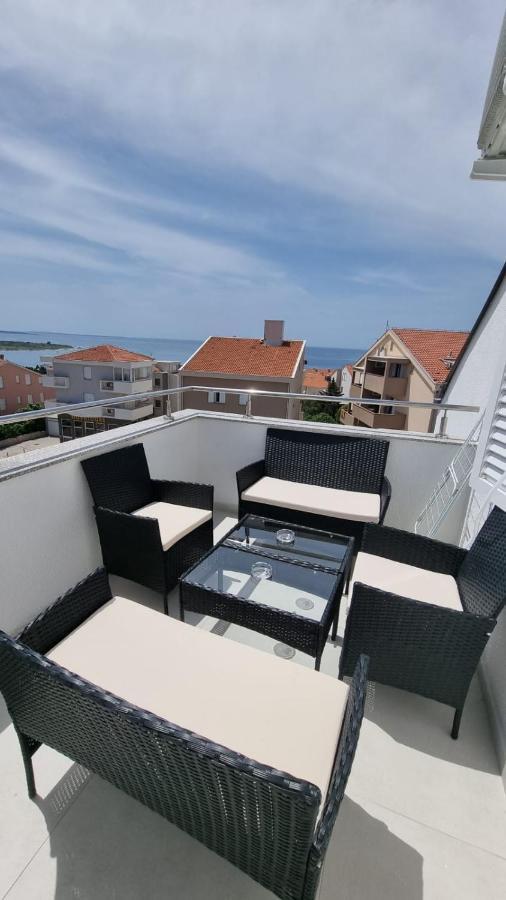 Kings Landing Apartment Novalja Luaran gambar