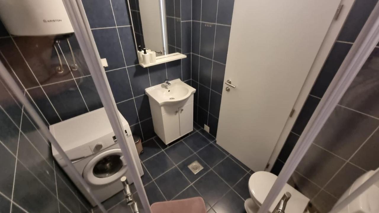 Kings Landing Apartment Novalja Luaran gambar