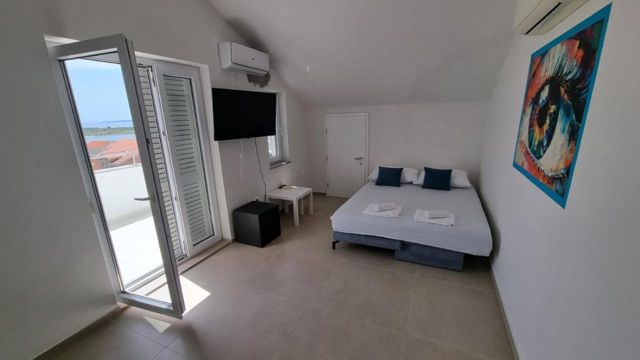 Kings Landing Apartment Novalja Luaran gambar
