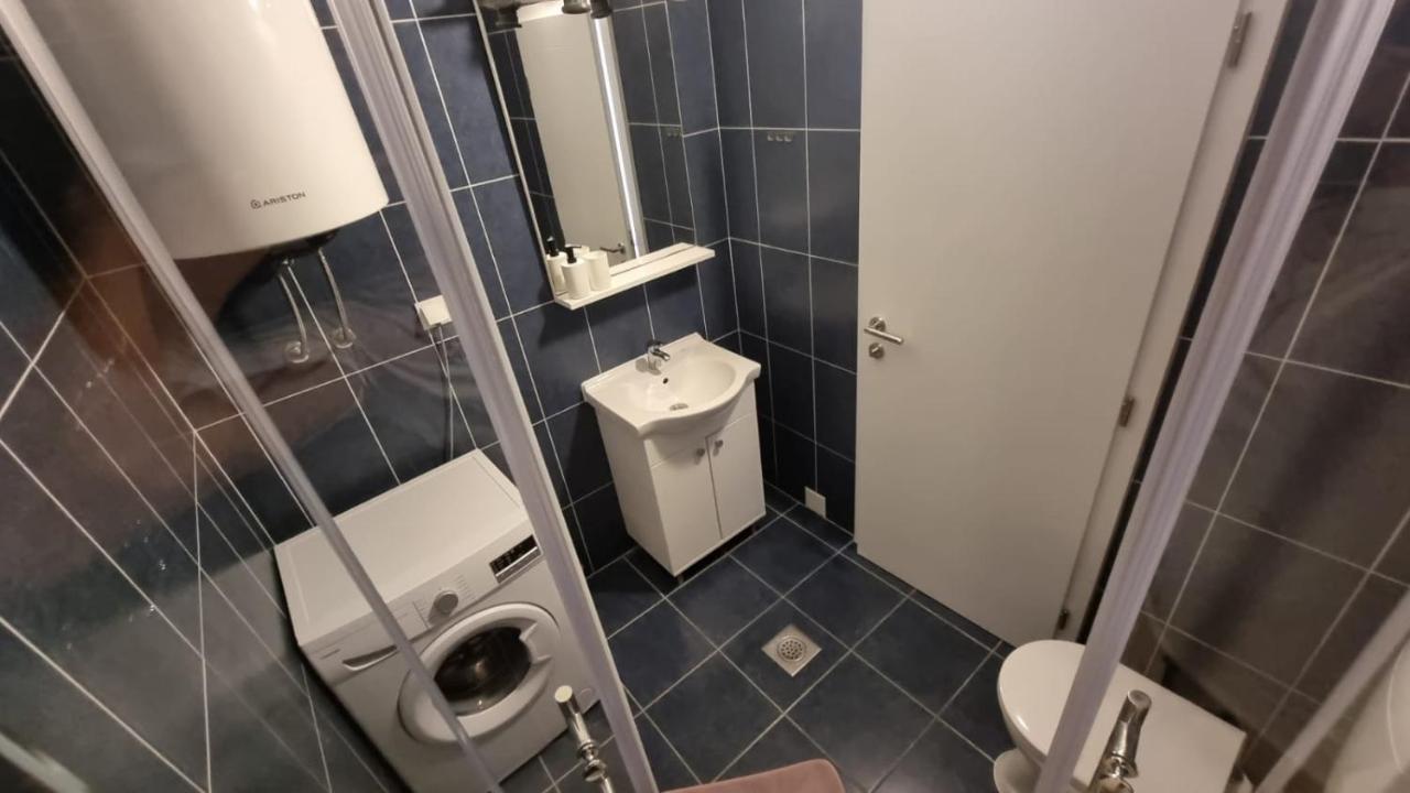Kings Landing Apartment Novalja Luaran gambar